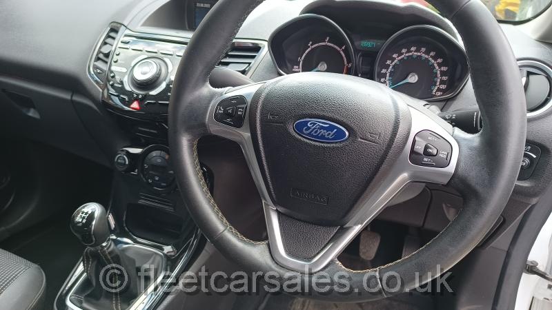 2017 fiesta interior